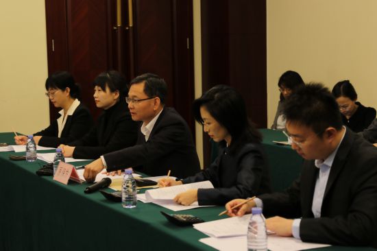 11月20日，2023年國(guó)家醫(yī)保藥品目錄談判現(xiàn)場(chǎng)。新華社記者 彭韻佳 攝